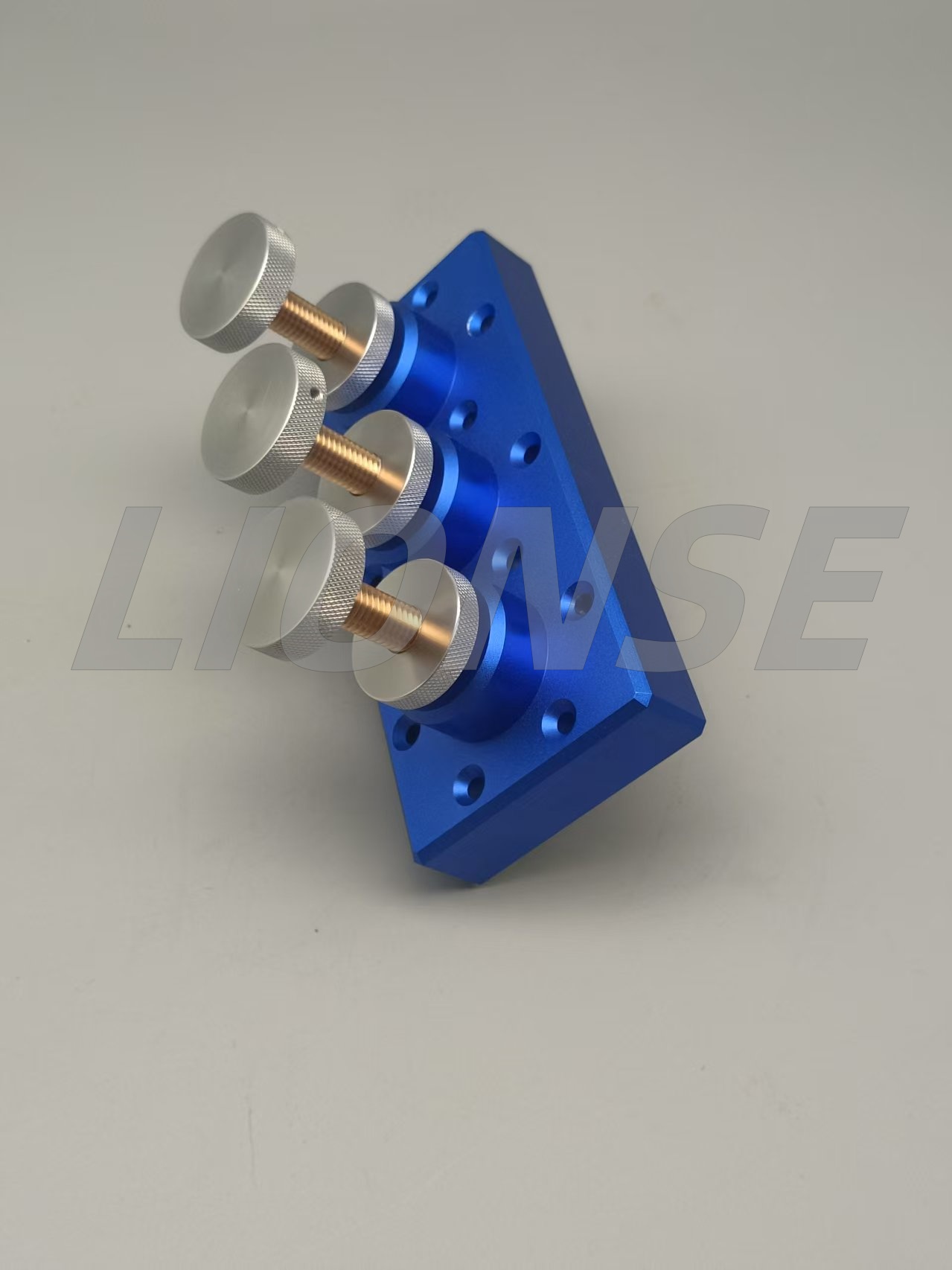 Các loại và lợi thế của anodizing nhôm？