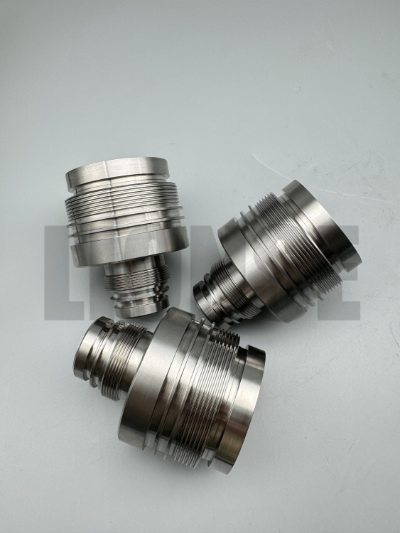 Tại sao hợp kim titan cấp 5 được chọn cho thiết bị biển sâu?