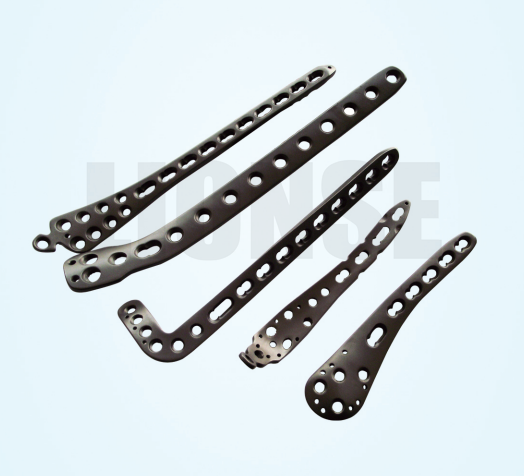 Tại sao các thành phần hợp kim titan được ưa chuộng cho cấy ghép y tế?