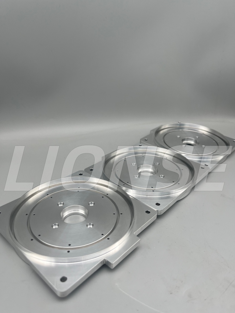 Tại sao chúng tôi chọn nhôm 6061-T6 cho tấm cố định dẫn sáng？