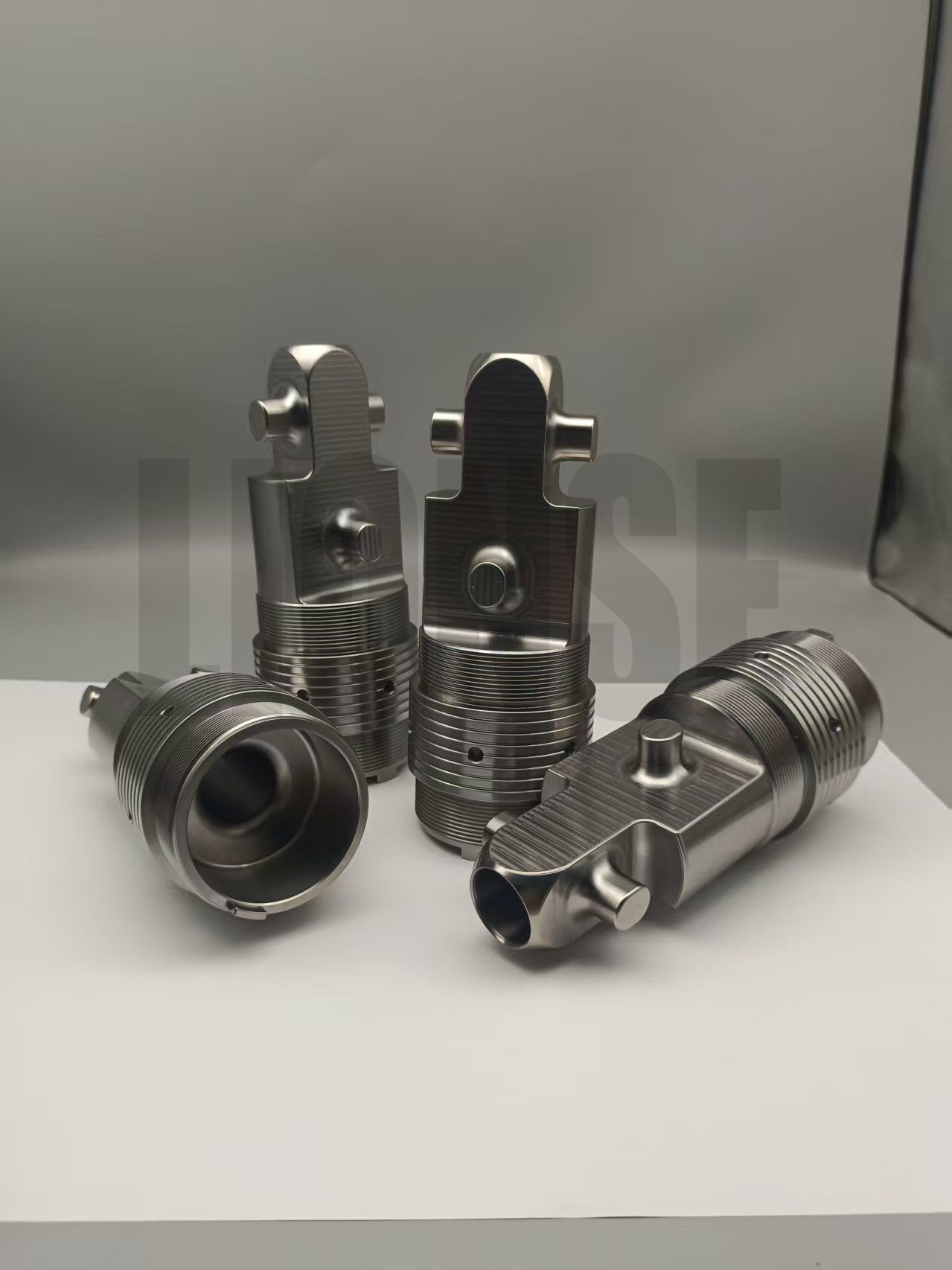 Bộ phận cơ khí titan cho Abyssal